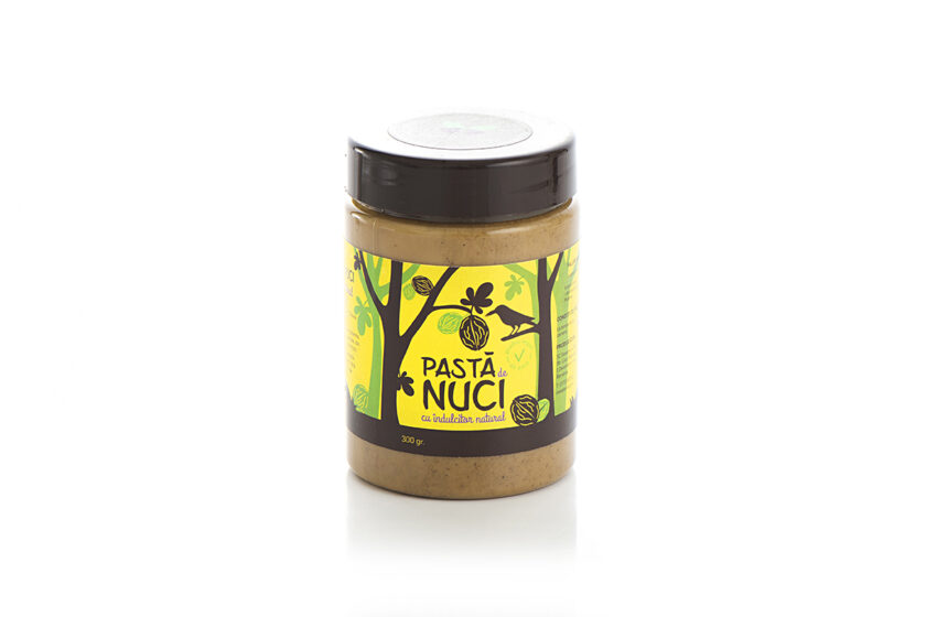 Pasta din miez de nuci, indulcita natural Sweeteria