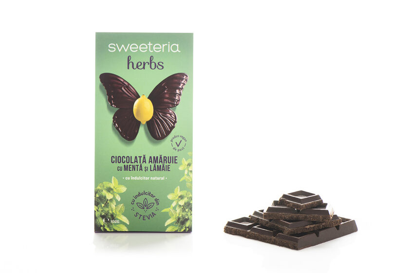 Ciocolata amaruie cu menta si lamaie - cu indulcitor natural